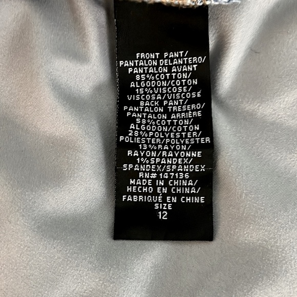 1822 DENIM High-Rise, Slim Boot Cut Jeans for Women. Size 12. - Picture 8 of 10